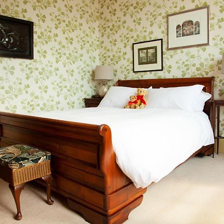 Bed and Breakfast St Katharine'S House Milford Haven Exterior foto